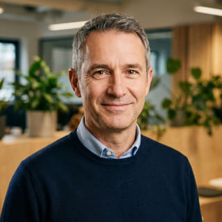 James Mitchell, Directeur Général de Rendéscelle