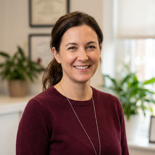 Laura Bennett, chargée de la Conformité & Réglementation au sein de Rendéscelle